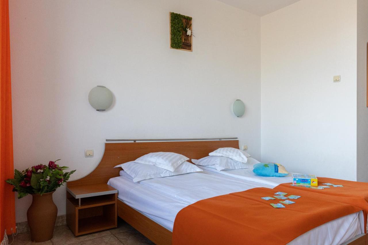 Hotel Dunarea Mamaia Buitenkant foto