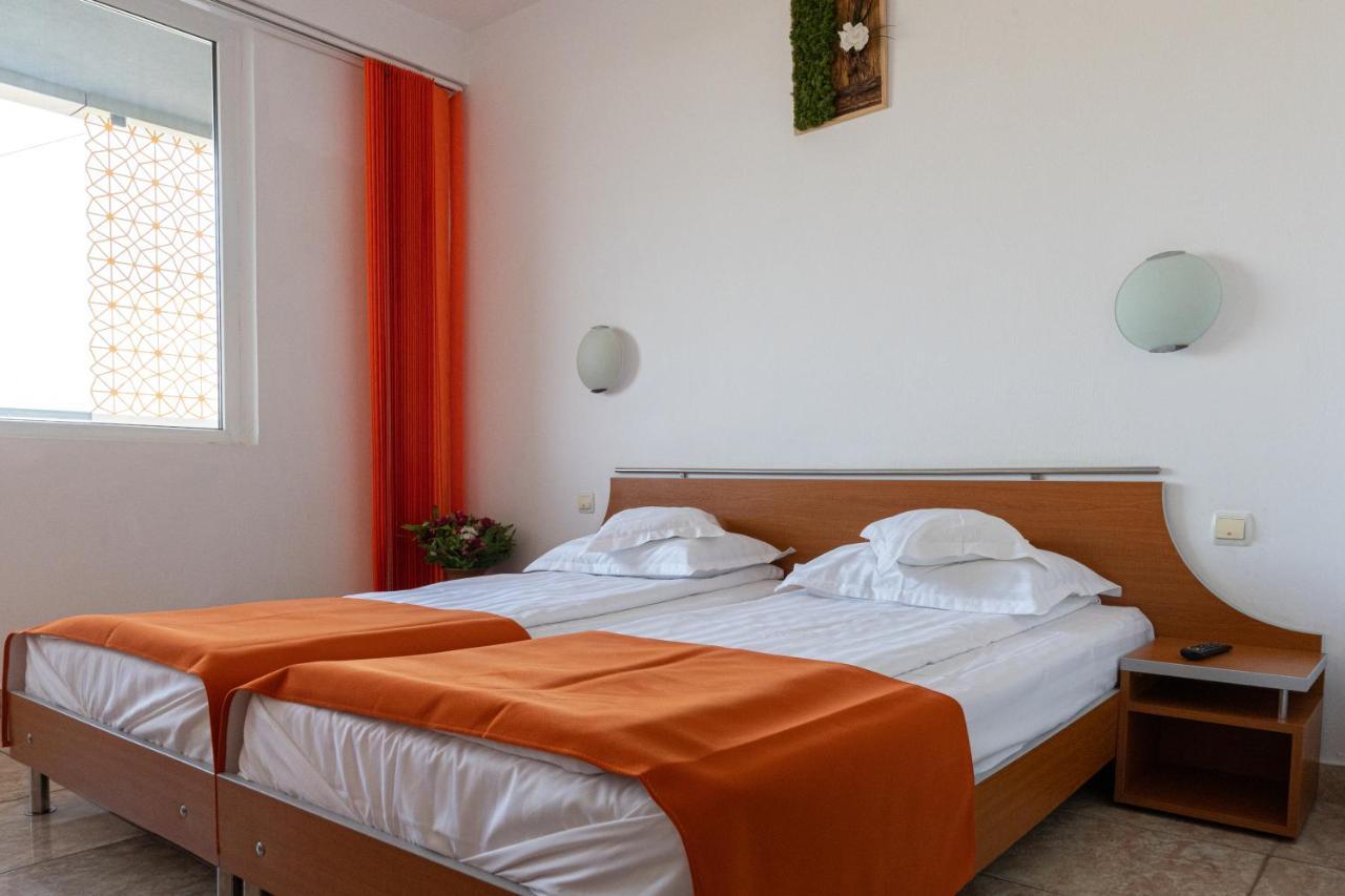 Hotel Dunarea Mamaia Buitenkant foto